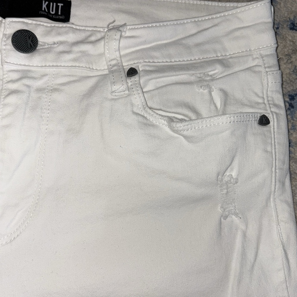 Kut from the Kloth White Straight Leg crop Jeans - Picture 6 of 8